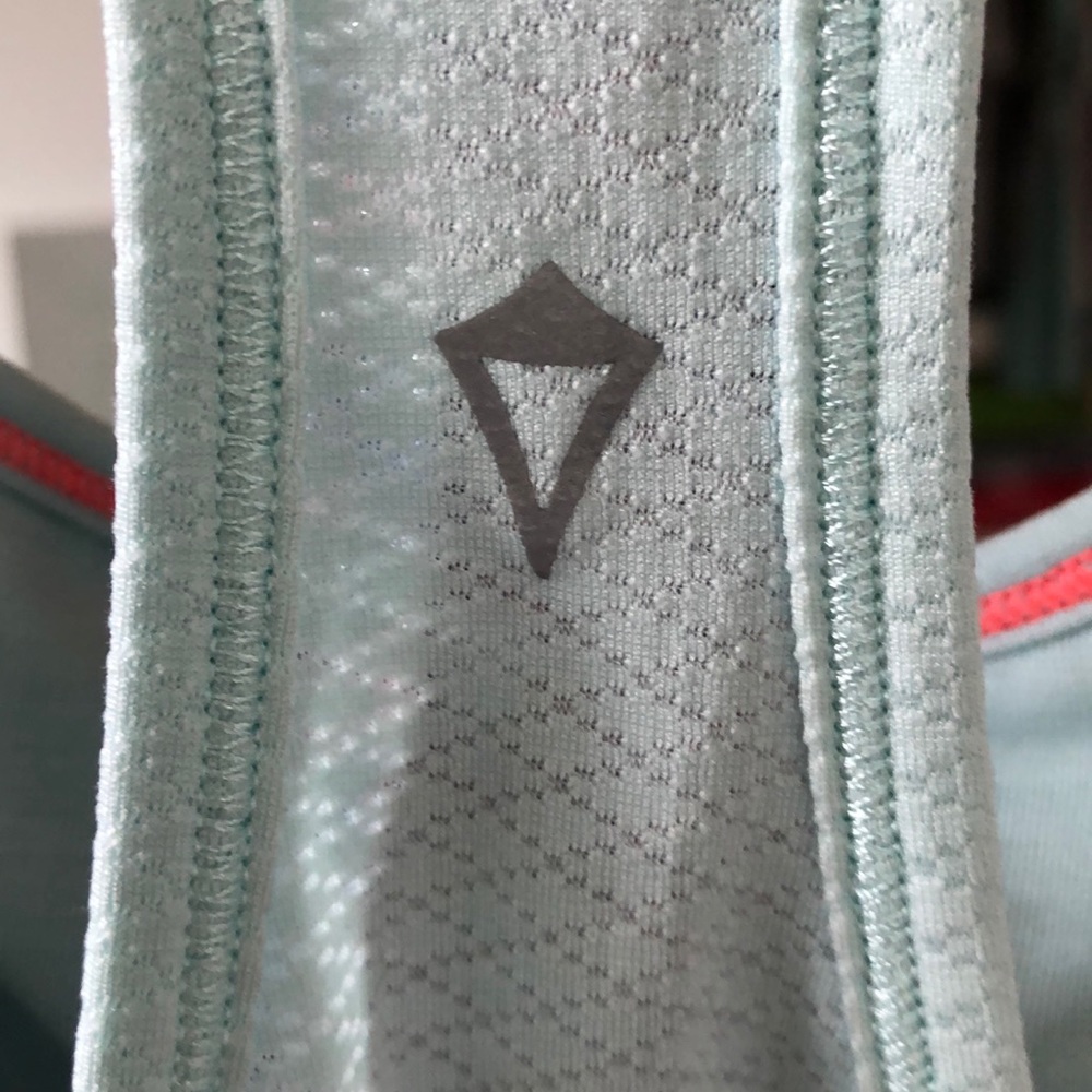 Ivivva Double Dutch Tank - Picture 2 of 3